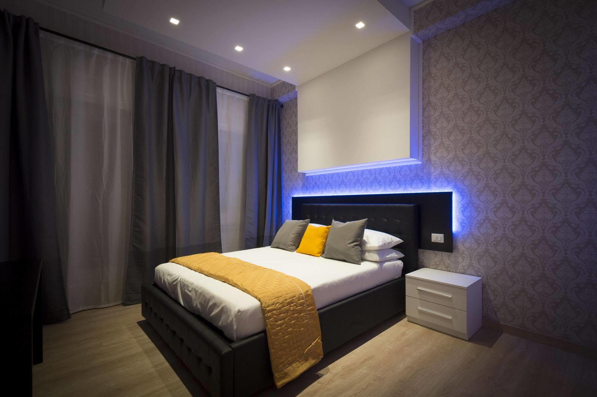 Happy Holiday In Rome B&B Bagian luar foto